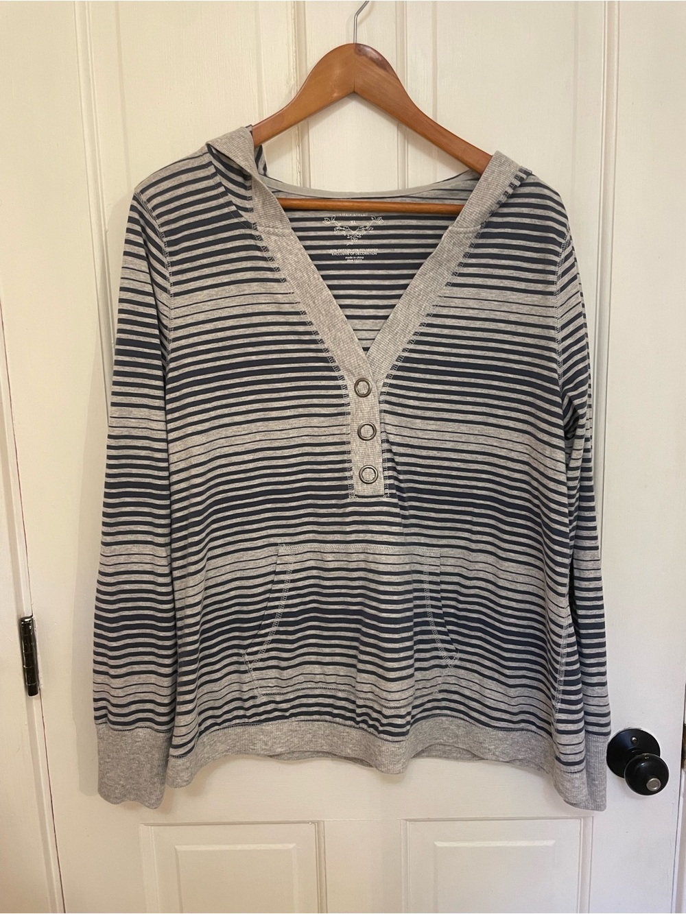 Sonoma Striped V-Neck Hooded Sweater in Gray and Black